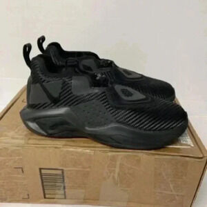 -5 NEW! Nike Lebron Soldier 14, Basketball Shoes, Black, Dark Gray-US 5.5 Youths
